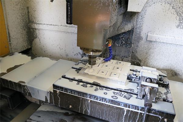 鋁合金零件加工